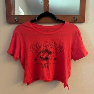 Cropped Billabong Tee